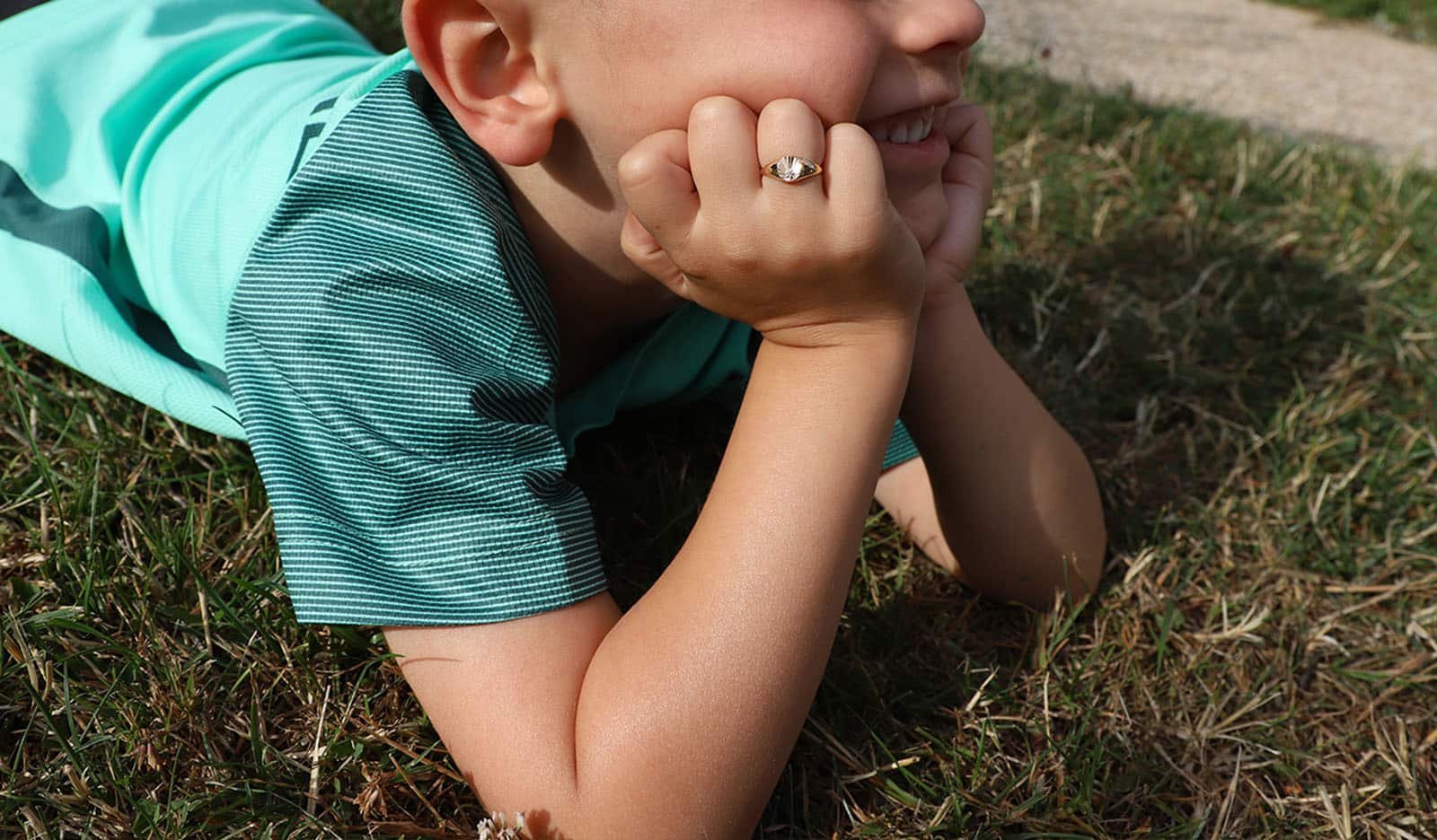 Comment personnaliser une chevalière enfant ?